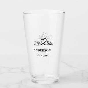 Mr & Mrs add family name date year wedding favor g Glass