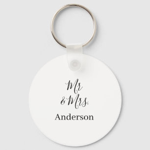 Mr & Mrs add family name date year wedding favor g Keychain