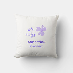 Mr & Mrs add family name date year wedding favor g Throw Pillow