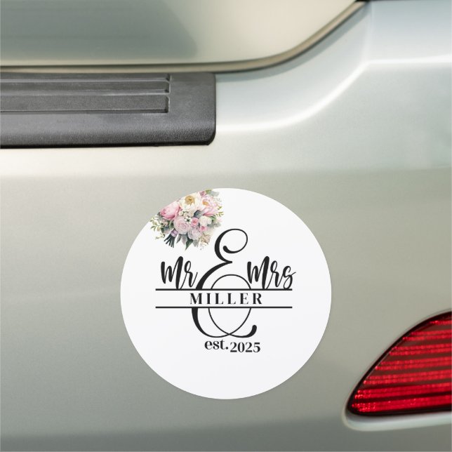 Mr. & Mrs. Car Magnet (In Situ)