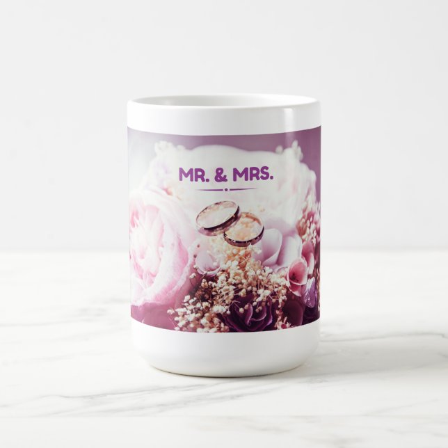 Mr. & Mrs. - Gift    Mug (Center)