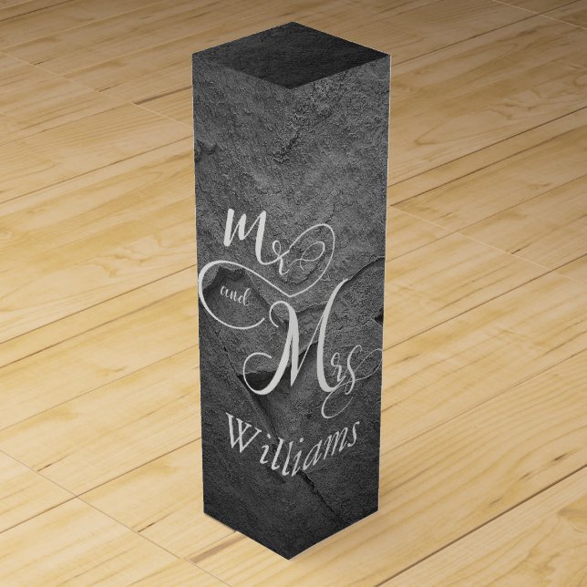 Mr & Mrs newlyweds on black slate Wine Gift Box (Front)