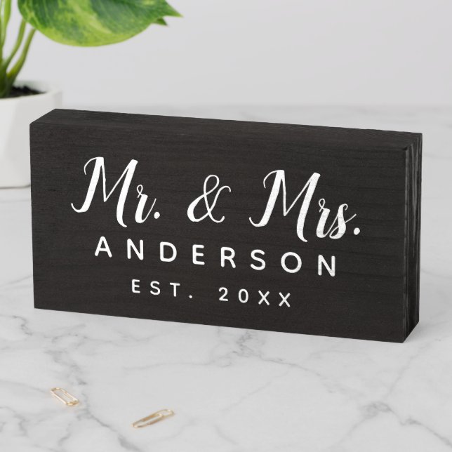 Mr. & Mrs. Personalized Couples Name Established Wooden Box Sign (In Situ Horizontal)