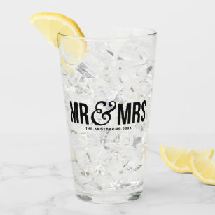 Mr. & Mrs. Personalized Wedding Favor Glass