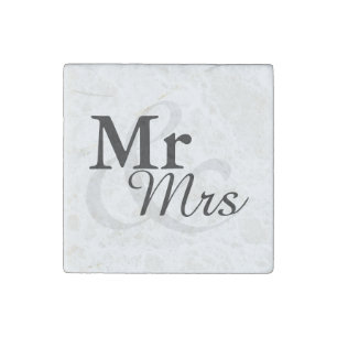 Mr&Mrs Simple Elegant Typography Wedding Favor Stone Magnet