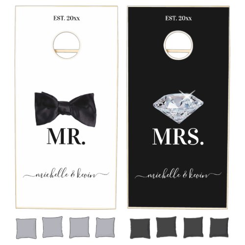 Mr  Mrs Wedding Black  White Cornhole Set