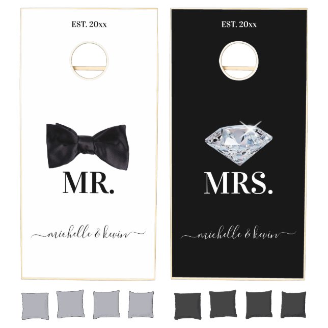 Mr. & Mrs. Wedding Black & White Cornhole Set (Set)