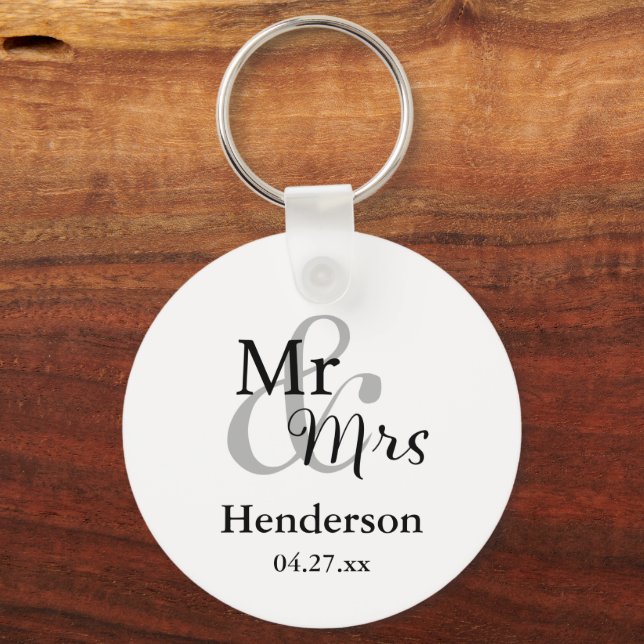Mr & Mrs Wedding Favor Keyrings with Name & Date (Front)