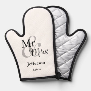 Mr & Mrs Wedding Newlywed Name & Date Oven Mitt