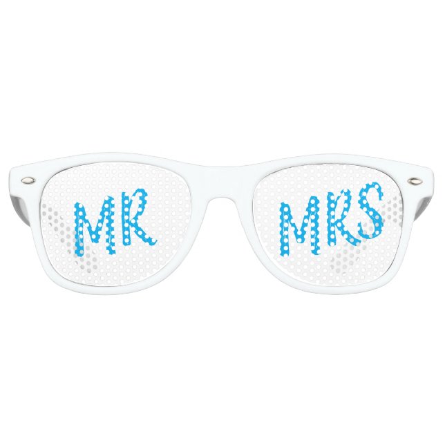 Mr & Mrs Wedding Party Glasses (Front)