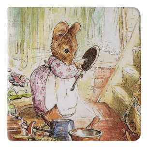 “Mrs Mouse Cleans Pots and Pans” by Beatrix Potter Trivet
