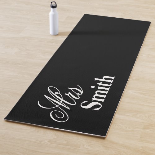 Mrs Smith Black Yoga Mat