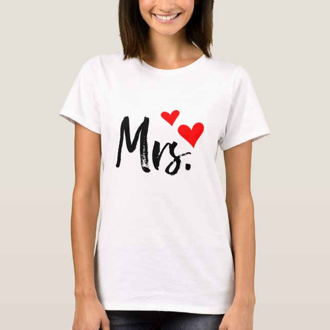 Mrs. T-Shirt – Cute Wife Gift with Red Heart  (Front)