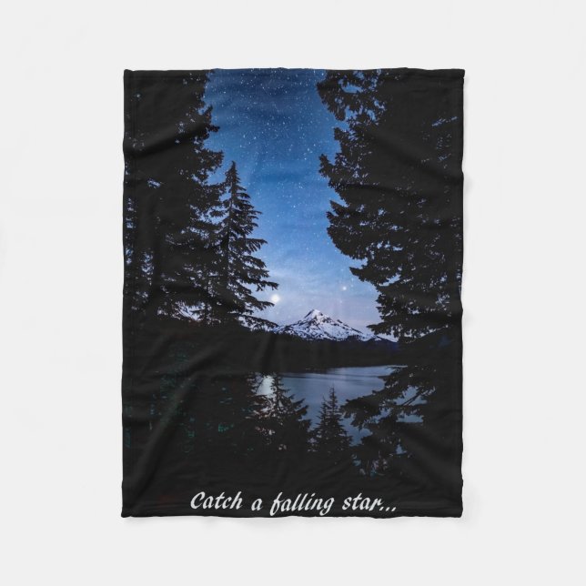 Mt Hood at Lost Lake Fleece Blanket (Front)