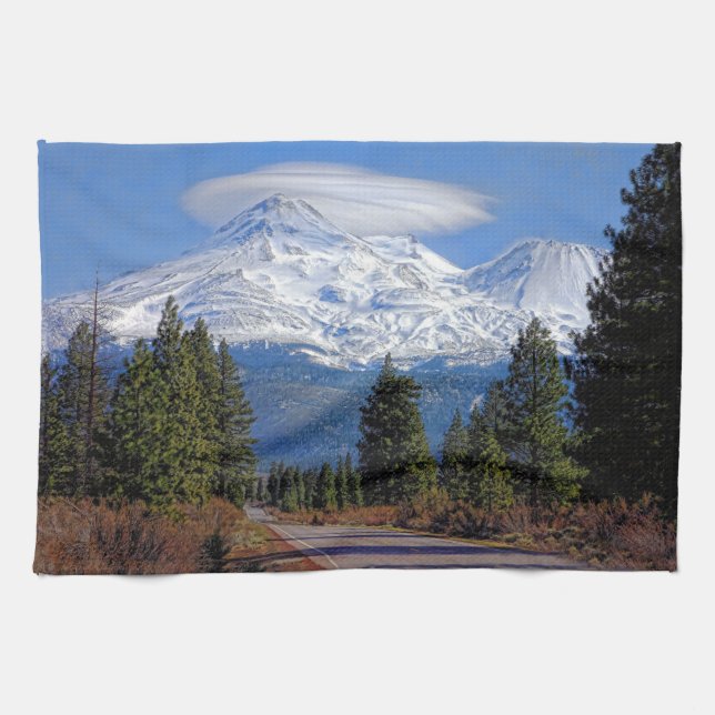 MT SHASTA WITH LENTICULAR TOWEL (Horizontal)