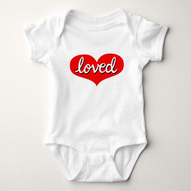 MUCH LOVED - Red love heart - Baby boy/girl Bodysuit (Front)