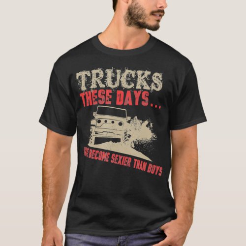 Mud Bogging Mudding Sey Trucks  T_Shirt