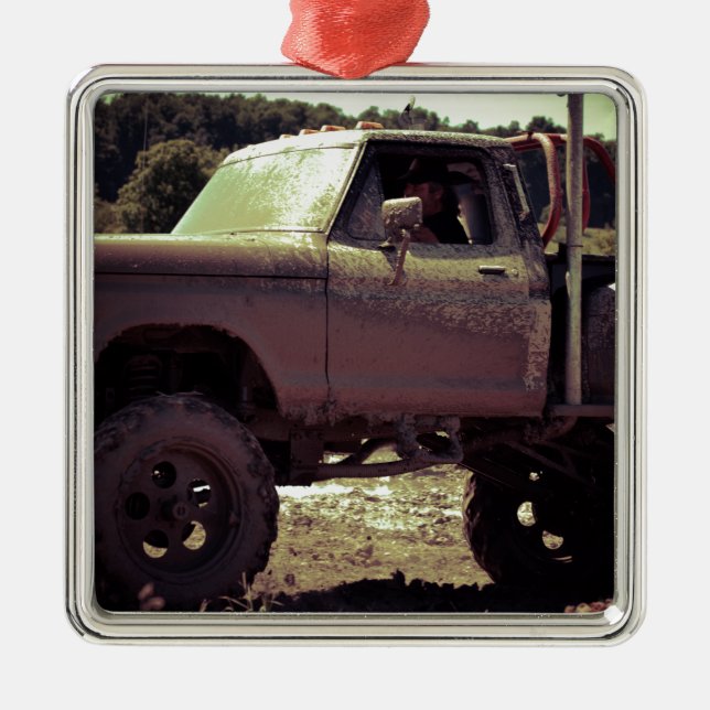 Mudbogging 4x4 Truck Metal Ornament (Front)