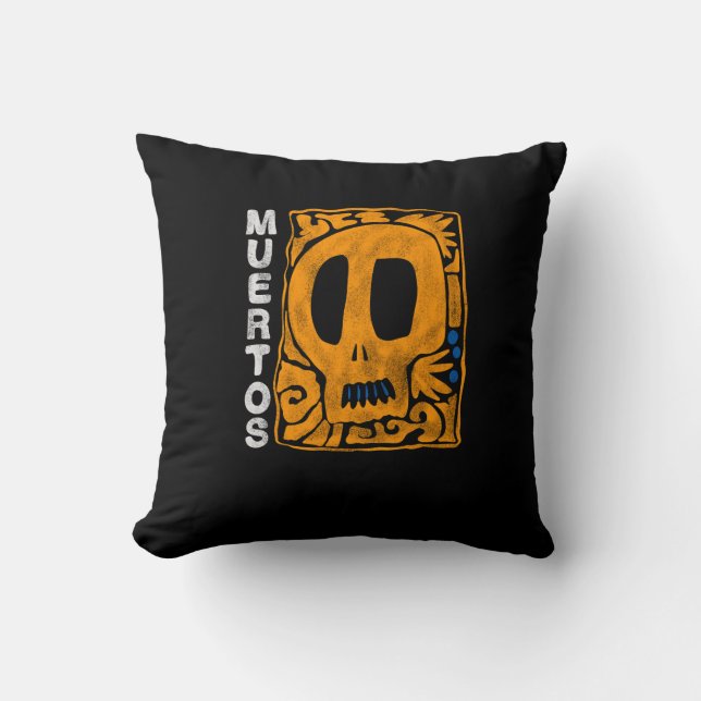 Muertos skull throw pillow (Front)