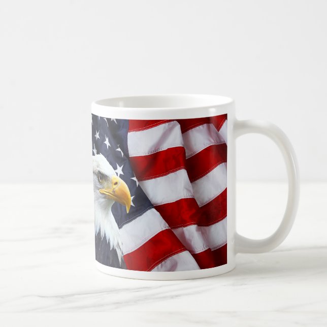 Mug North American Bald Eagle on American flag (Right)