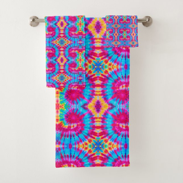 Multi Color Patterns Tie-dye Vibe Bath Towel Set (Insitu)