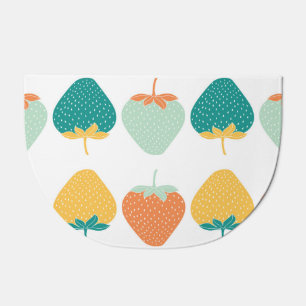 Multicolor Strawberries: Vintage Fruit Pattern. Doormat