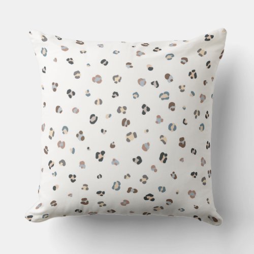 Multicoloured leopard print spots throw pillow