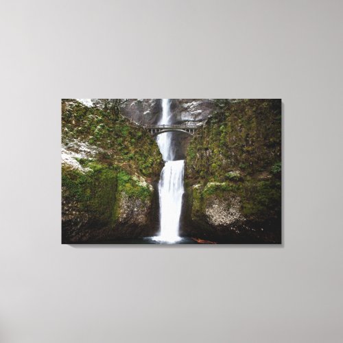 Multnomah Falls in the Columbia Gorge Canvas Print