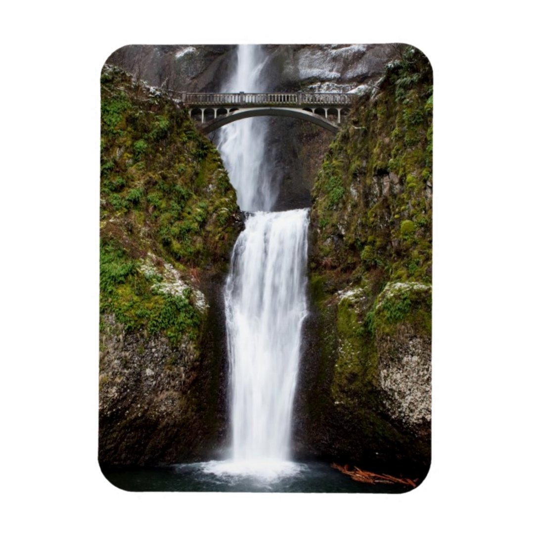 Multnomah Falls in the Columbia Gorge Magnet | Zazzle