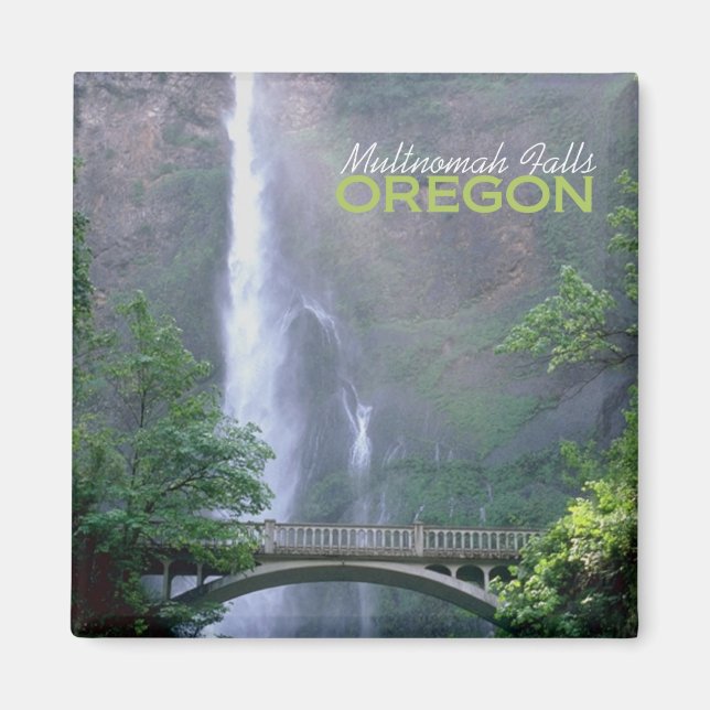 Multnomah Falls Oregon Travel Souvenir Magnet (Front)