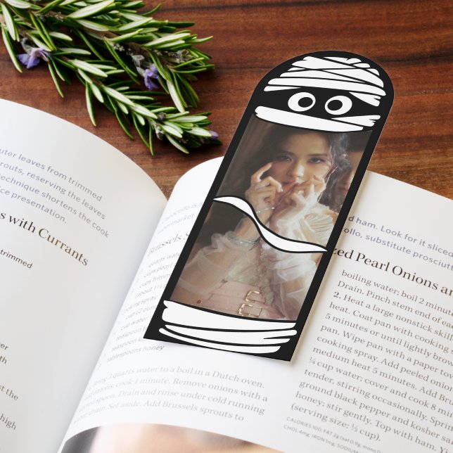 Mummy bookmark (Book)