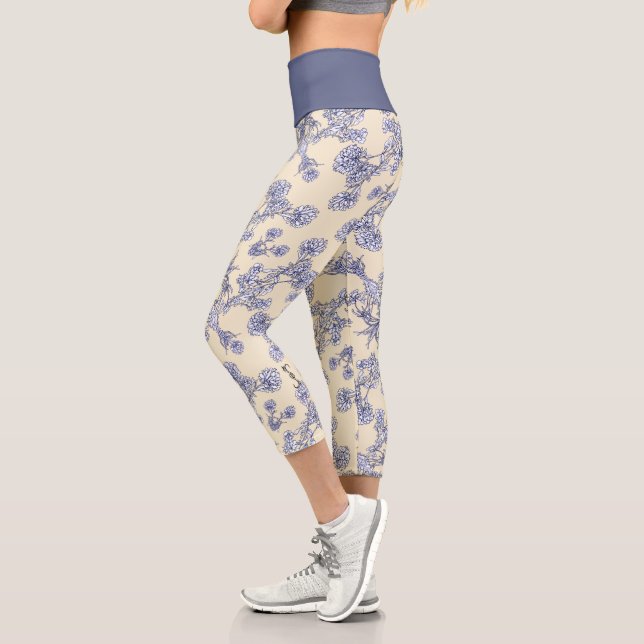 Mums Flower Overlay Lace 2  Capri Leggings (Left)