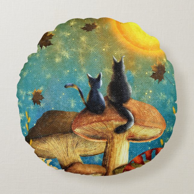 Mushroom Cats  Round Pillow (Front)