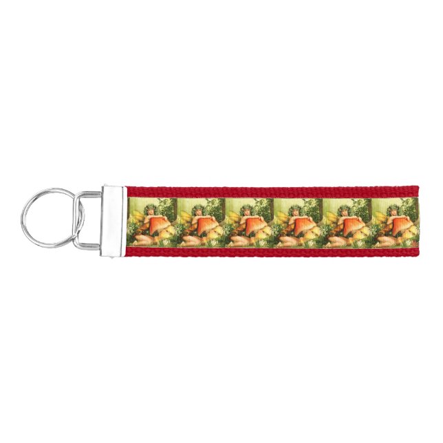 Mushroom fairy Thunder_Cove Wrist Keychain (Keys on Left)