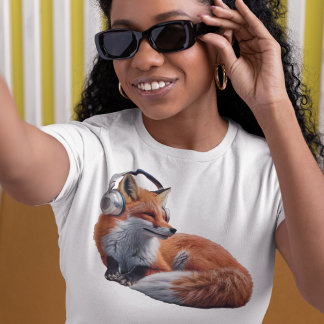 Music fox funny T-Shirt