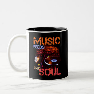 Music moves my soul DJ Orange Lila T-shirt Two-Tone Coffee Mug