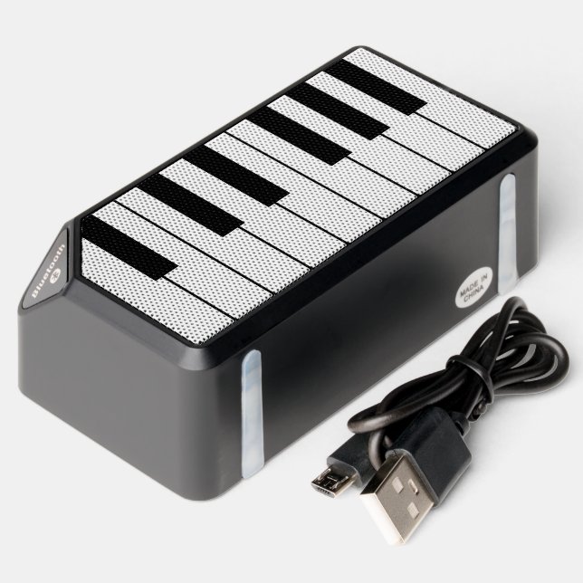 Musical piano keys bluetooth speaker (Laydown)