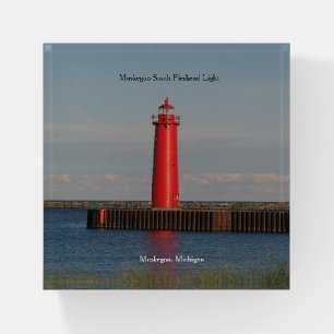 Muskegon South Pierhead Light paperweight