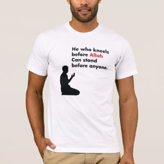 muslim praying T-Shirt