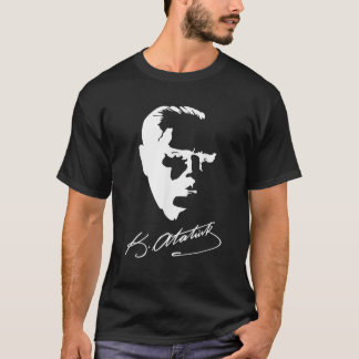 Mustafa Kemal Atat rk Father of Turkey Flag  T-Shirt