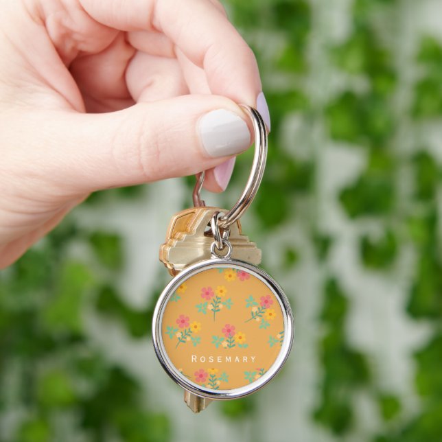 Mustard Retro Daisy Bouquet Pattern Custom Name Keychain (Hand)