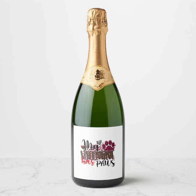 My Valentine has paws Sparkling Wine Label (Front)