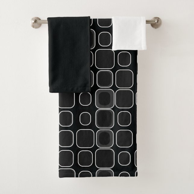 Mydeas | Black & White Outline Retro Squares Bath Towel Set (Insitu)