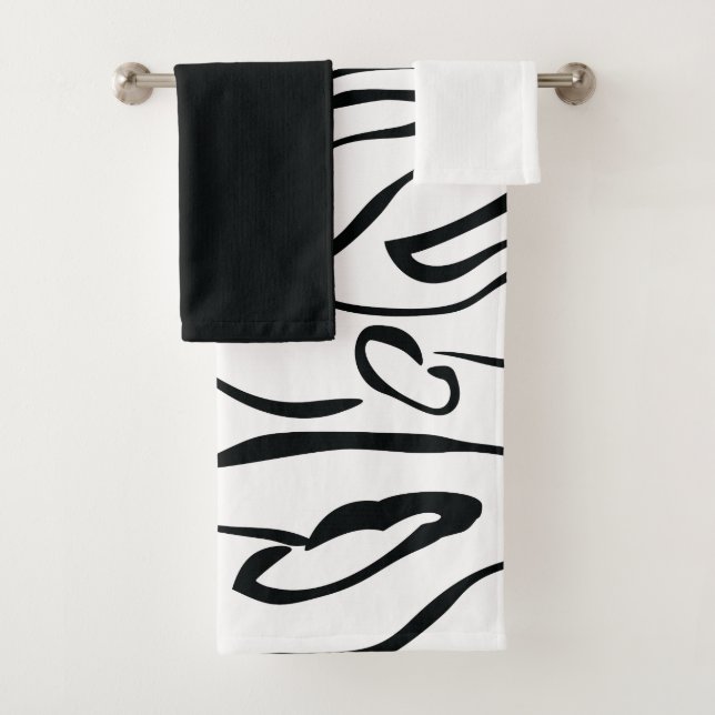 Mydeas | Black & White Thin Painted Lines Bath Towel Set (Insitu)