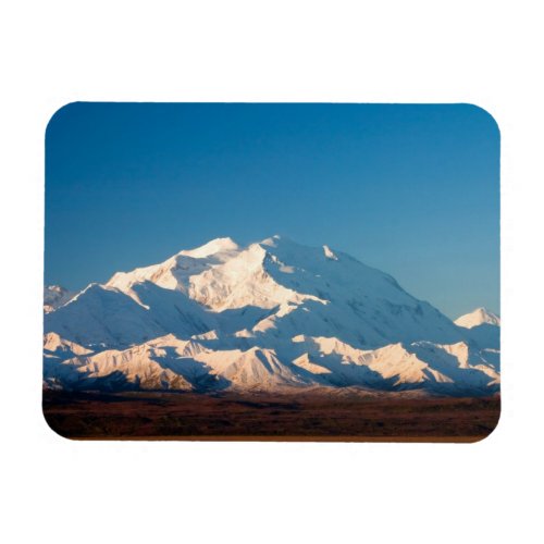 NA USA Alaska  Mt McKinley in Denali Magnet