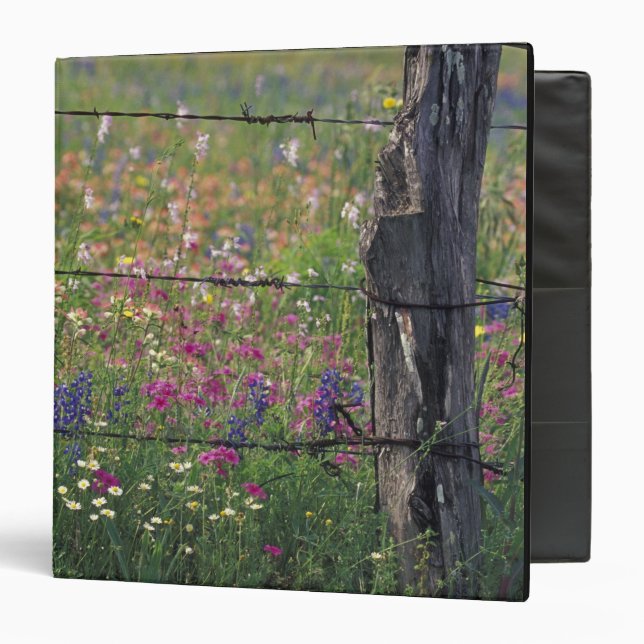 N.A, USA, Texas, Lytle, Fence post and 3 Ring Binder (Front/Inside)