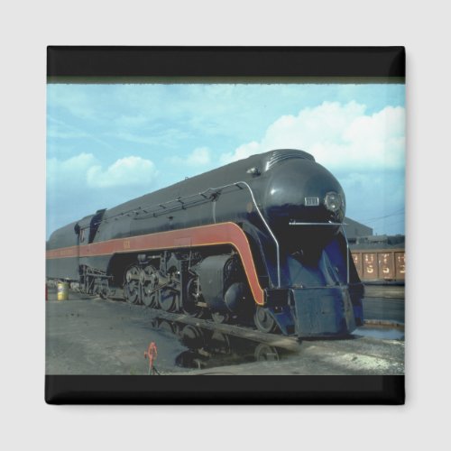 NW 4_8_4 611 trainskycloudstrack_Trains Magnet