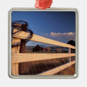 NA, USA, Washington, near Walla Walla, fence, Metal Ornament