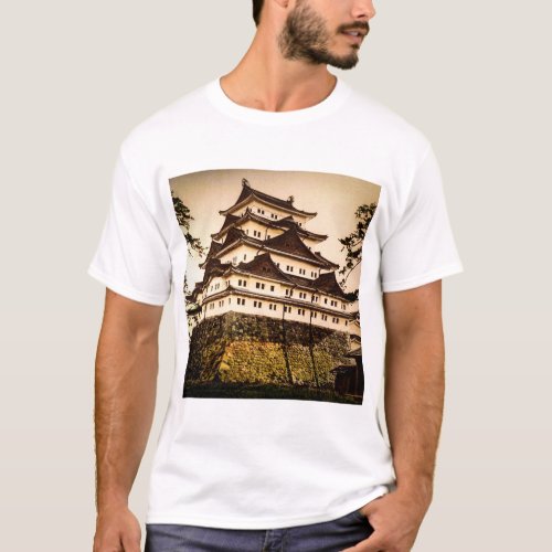 Nagoya Castle in Ancient Japan Vintage 名古屋城 T_Shirt