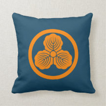 Nakaoka Japanese Mon Crest Oak Leaves Orange